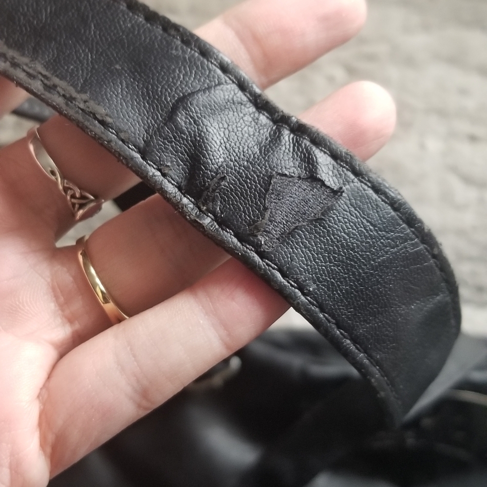 Kreepsville bat shoulder bag - Picture 8 of 10